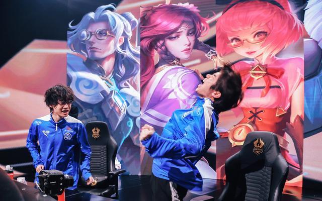 Faker：Chovy非常优秀，坚信他有一天定能够在世界赛上夺冠